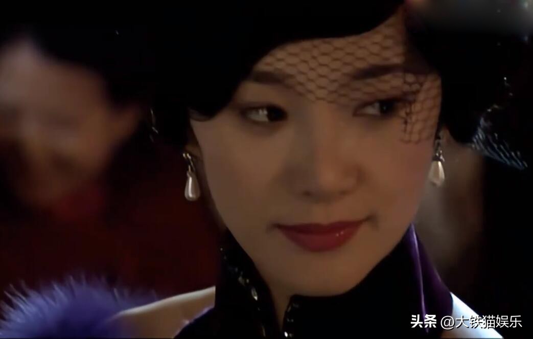 《雪豹》12年后男主凉了,女主退圈当霸总,“关系户”逆袭成顶流