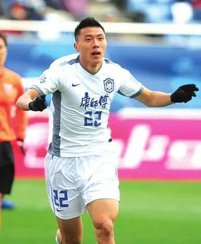 国足归化球员全出可以踢赢日本吗,国足有史以来最强十大前锋