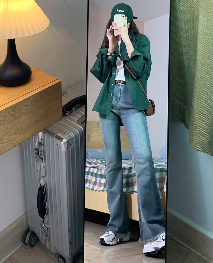 秋冬衬衫穿搭技巧,休闲修身衬衫春季搭配图