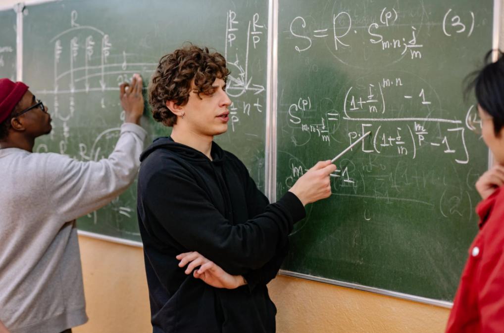 三支一扶考试真题云南模拟,河南三支一扶2023年真题试题