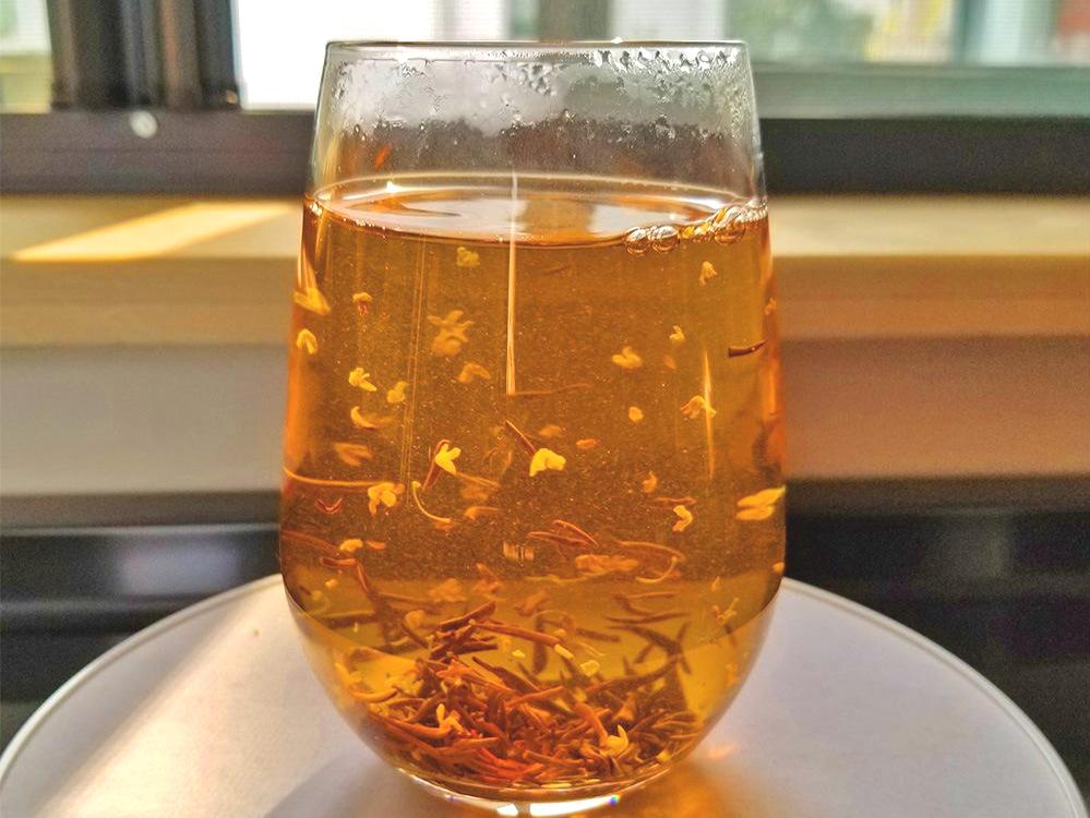 若已经过了45，建议别亏待自己！多喝3种“温性茶”，茶香营养多