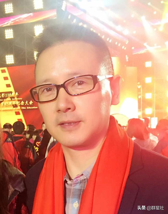 人体模特汤加丽，父亲断交，丈夫离婚，为艺术“献身”真的值吗？