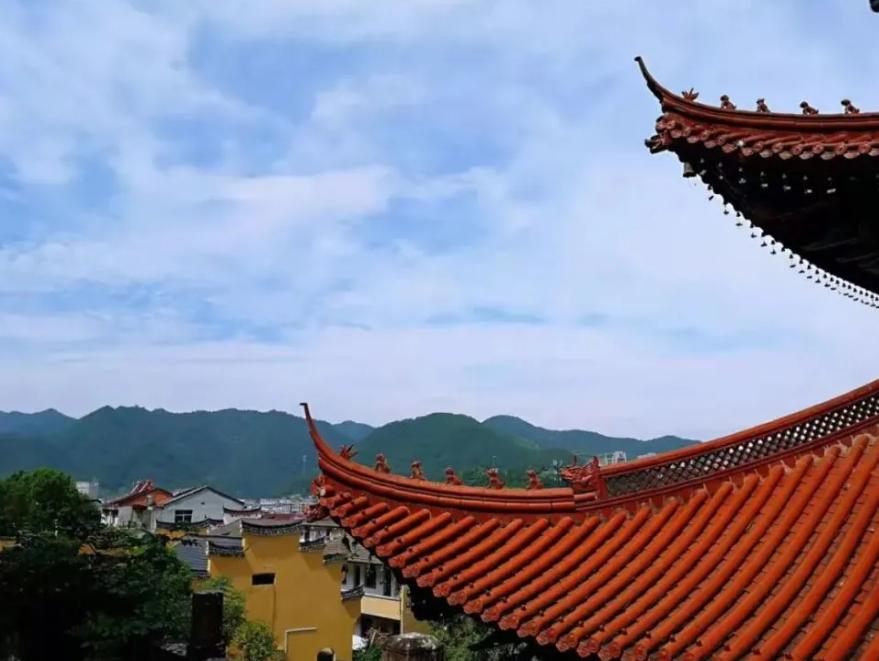 给佛祖打工的人,给佛祖做事