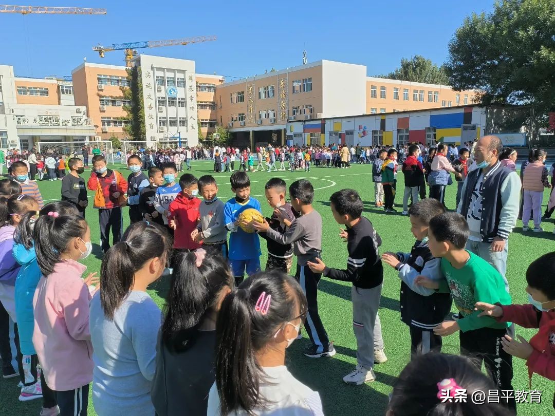 世界中学生足球世界杯,用世界杯的方式打开学校足球联赛