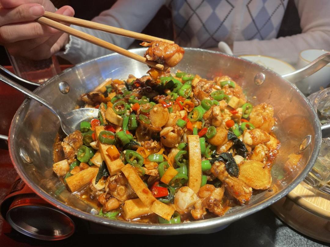 来到深圳宝安区可以去哪逛一逛,深圳哪个商圈最适合逛吃