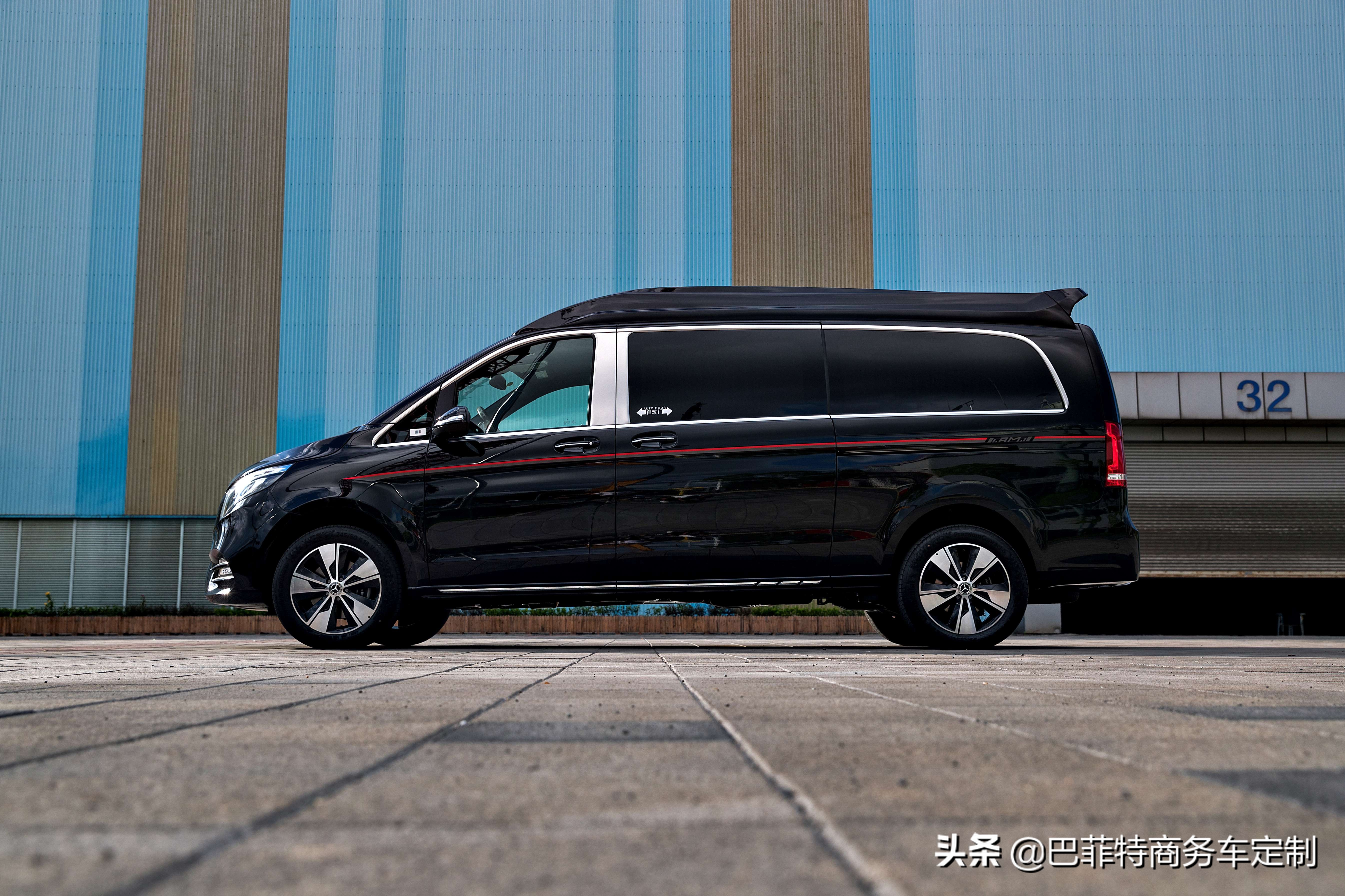 一份份的圣诞礼物,一份精心准备的圣诞礼物