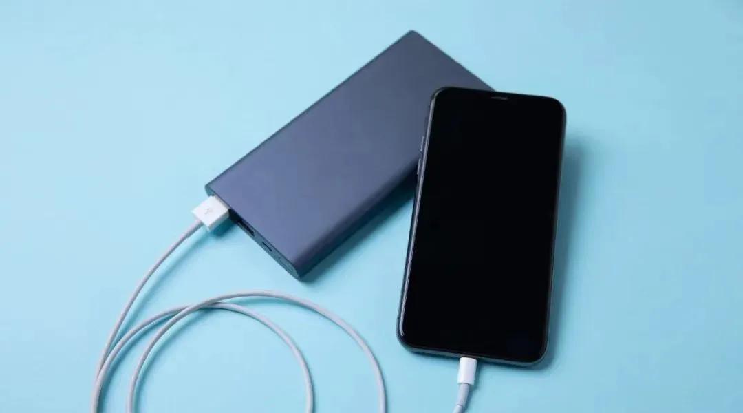 充电宝真的危险吗,充电宝不及时拔有危险吗