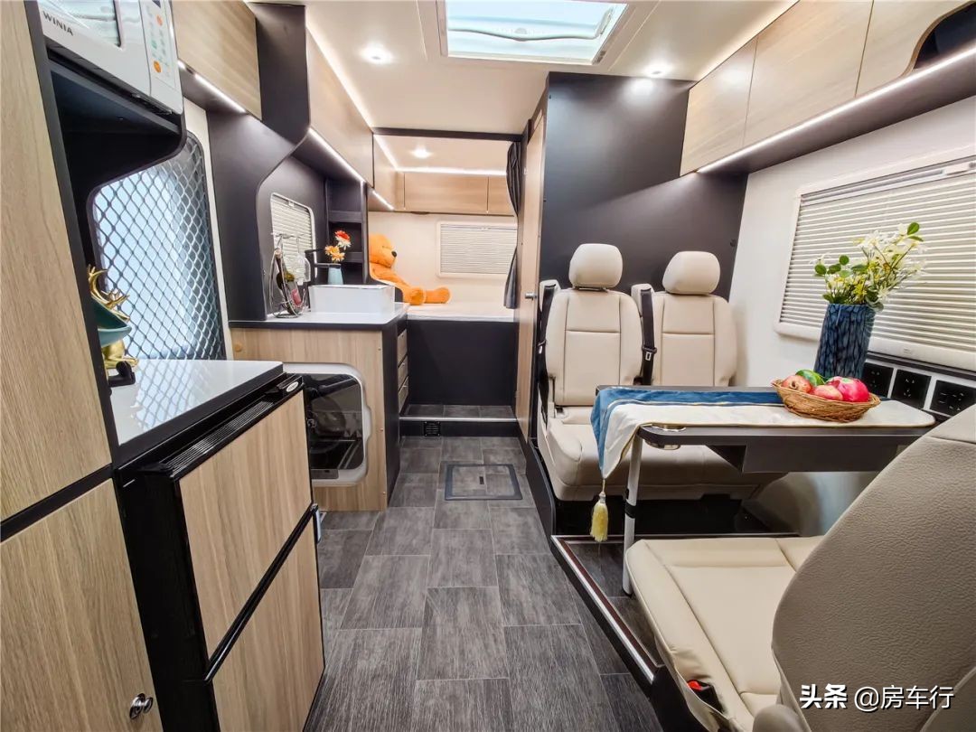 上汽轻卡房车h500好还是h300好,15-20万全新轻卡房车推荐