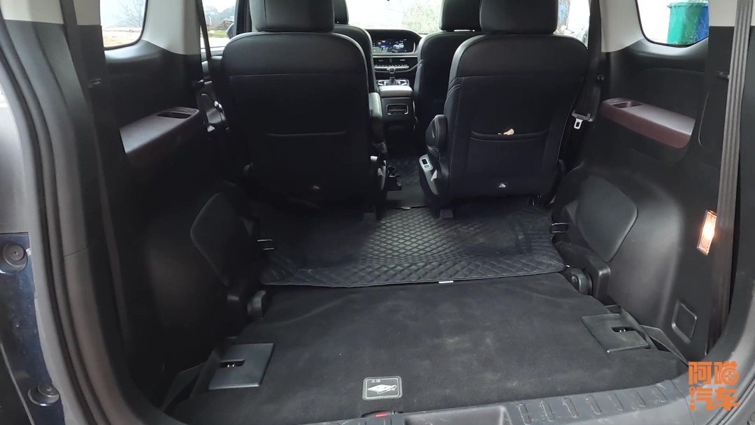 广汽传祺m6mpv,入门级紧凑型mpv