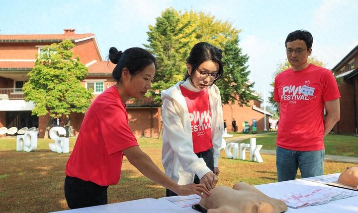 韩国第一夫人穿搭西服套装,韩国第一夫人服装秀