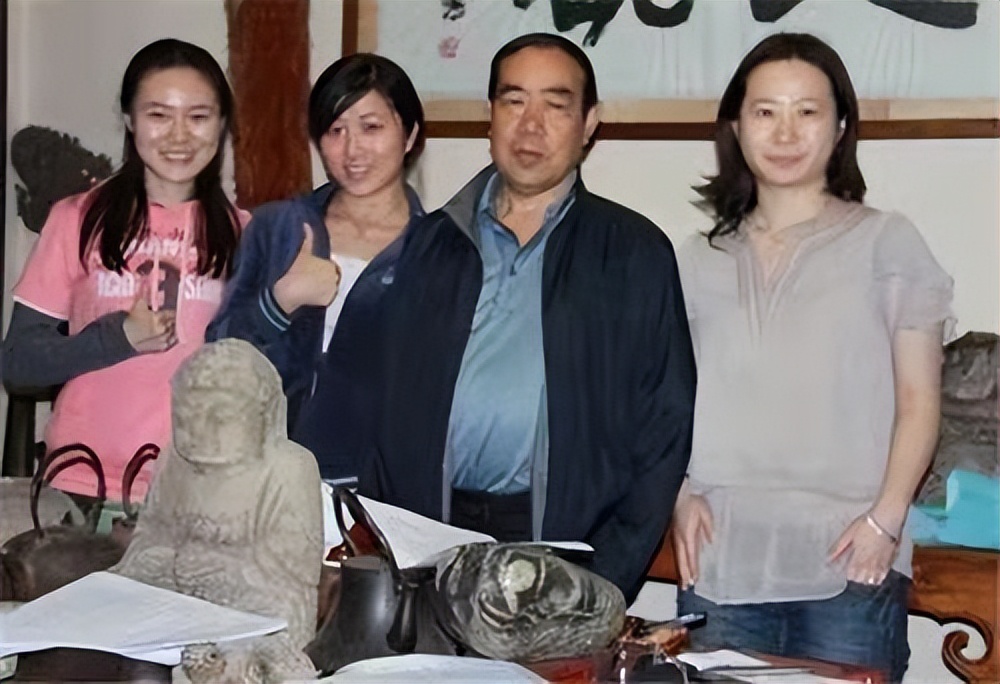 贾平凹人生自述,贾平凹一字千金