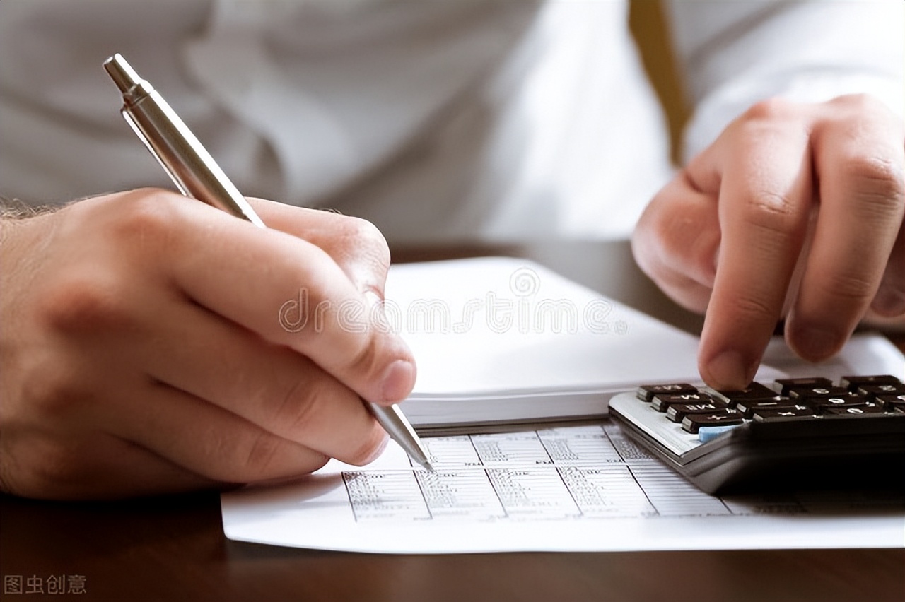 灵活就业社保缴费多缴了怎么办,灵活就业缴纳社保为什么是1000多