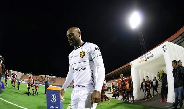 年过四十仍大杀四方,31岁中超悍将再现2次世界级表现