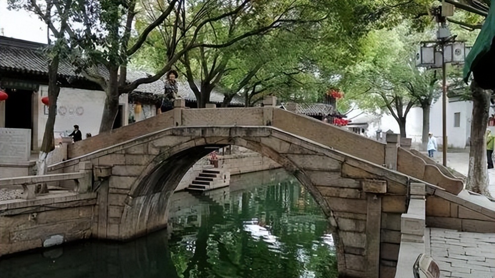 苏州水乡古镇,苏州古镇周庄中国第一水乡