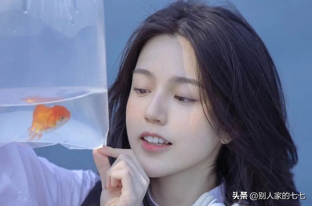 长期缺爱的女人会有以下三大特征,长期缺爱的女人找什么男朋友