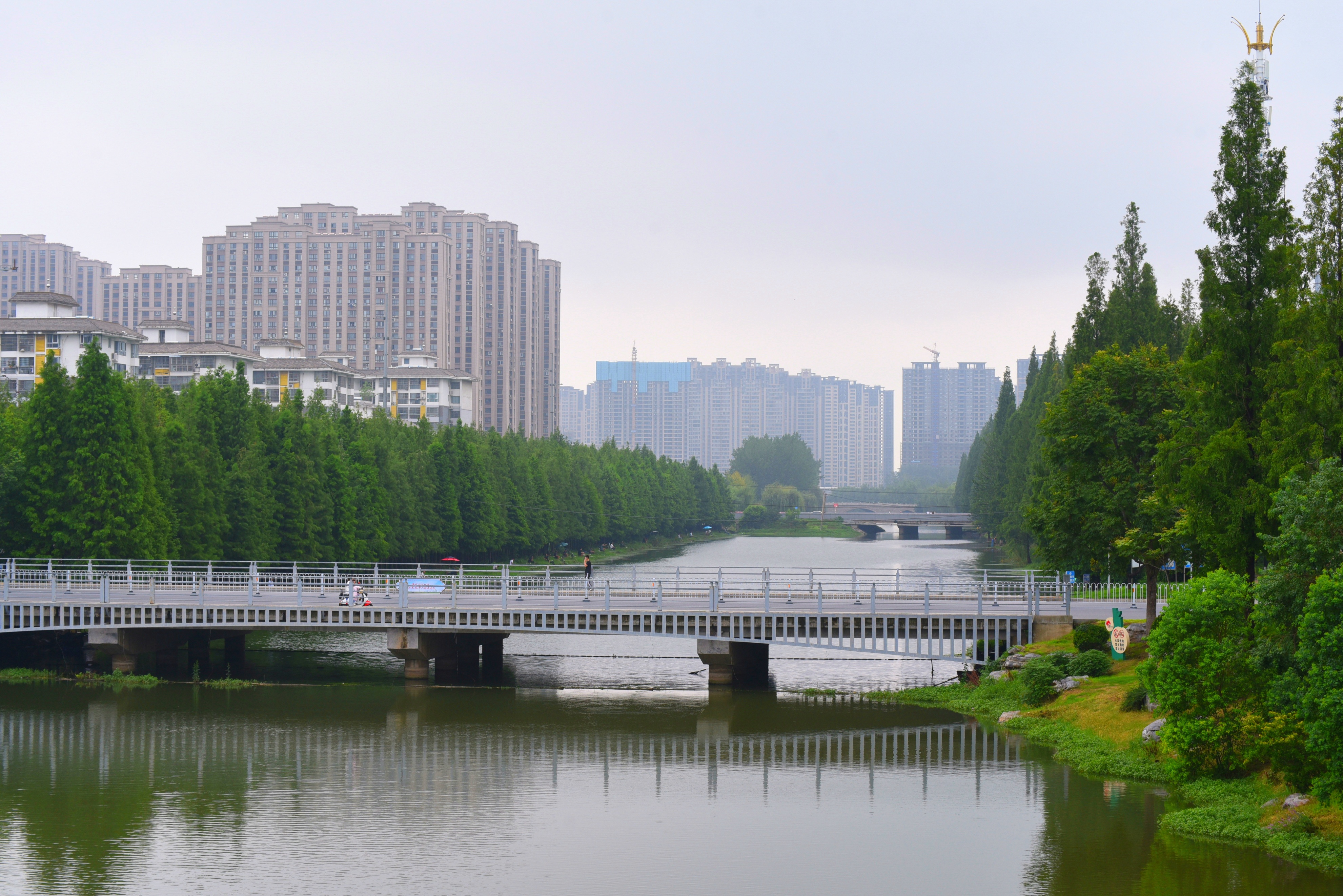 哥在东来妹在西,哥在东来妹在西歌词