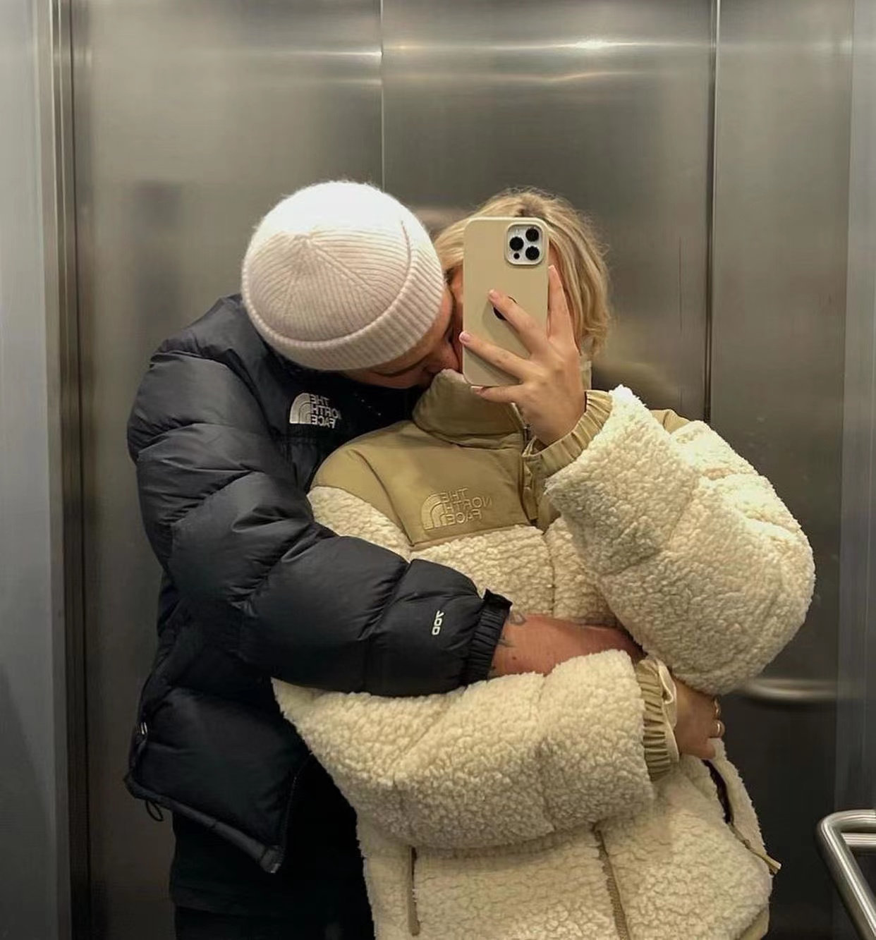 thenorthface属于什么档次,北面1996羽绒服同款细节对比测评