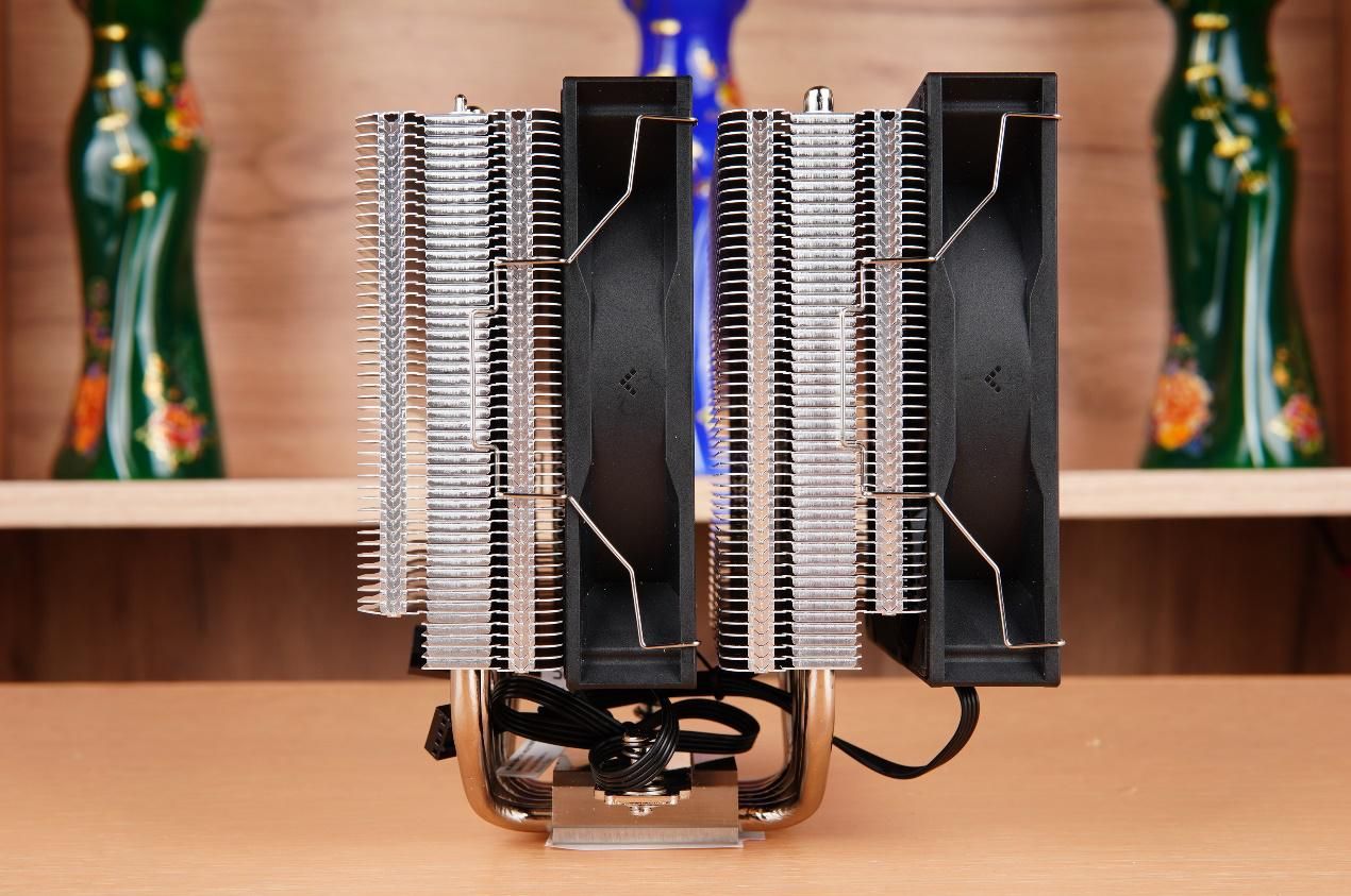 九州风神大霜塔v5和v3的区别,九州风神大霜塔v5能压住14600kf吗