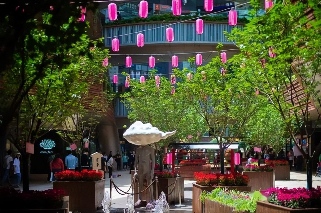 购物中心给消费者生活带来变化,购物中心吸引人的方式