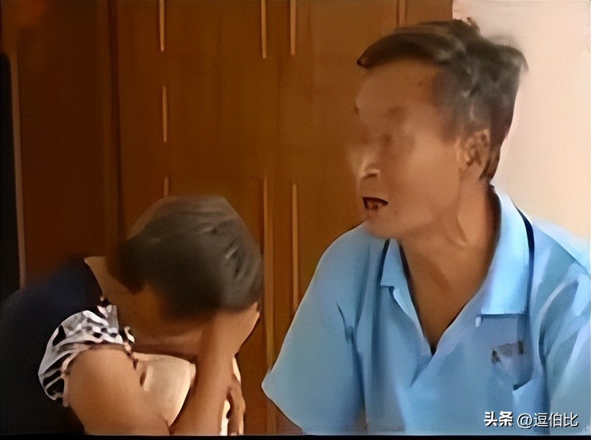 上门女婿怒怼岳父全家,上门女婿怒怼丈母娘完整视频