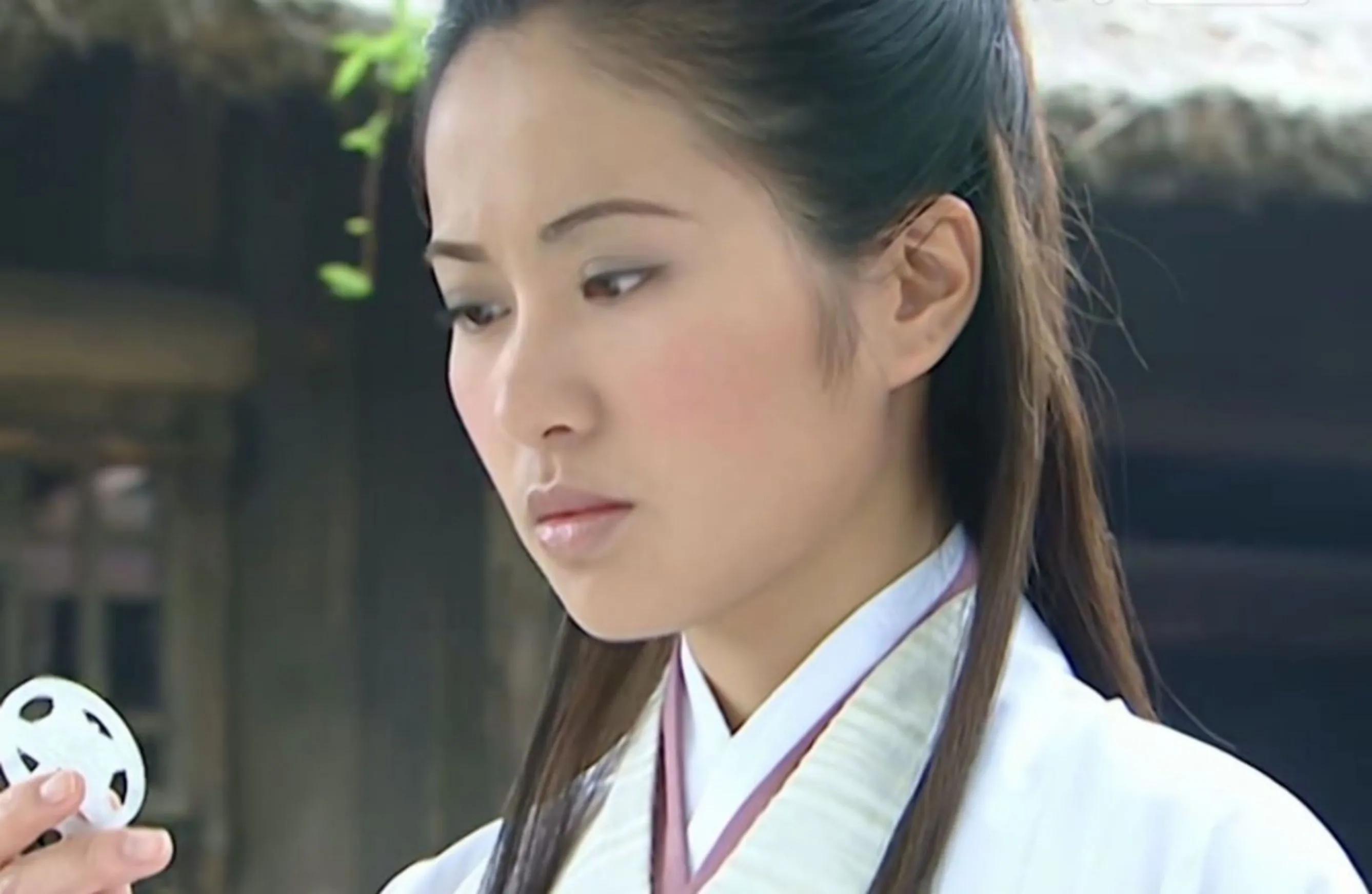 天下第一上官海棠喜欢谁,天下第一上官海棠