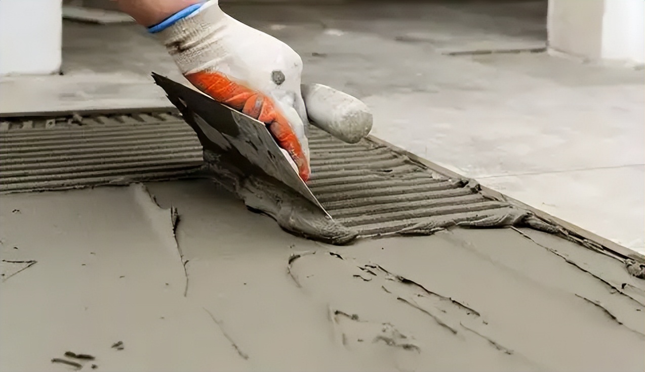 不要一错再错原版,为什么我们要选择用瓷砖胶