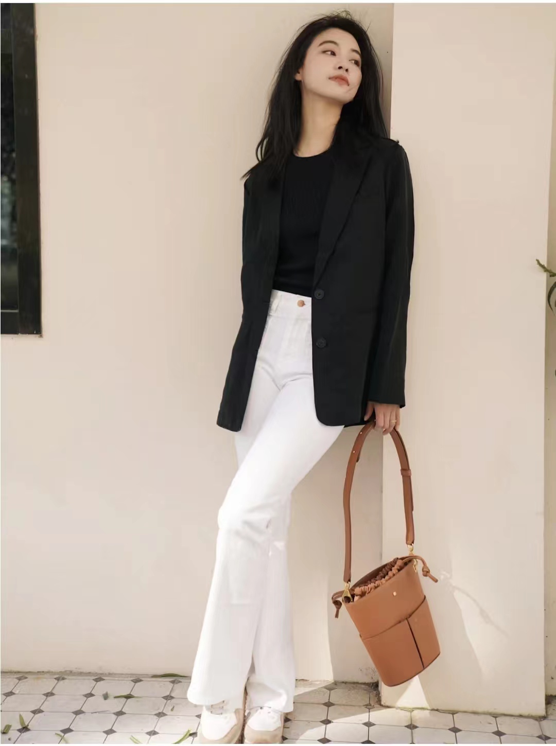 西装外套怎么搭配裙子好看气质,西装外套怎么搭配长裙子冬季