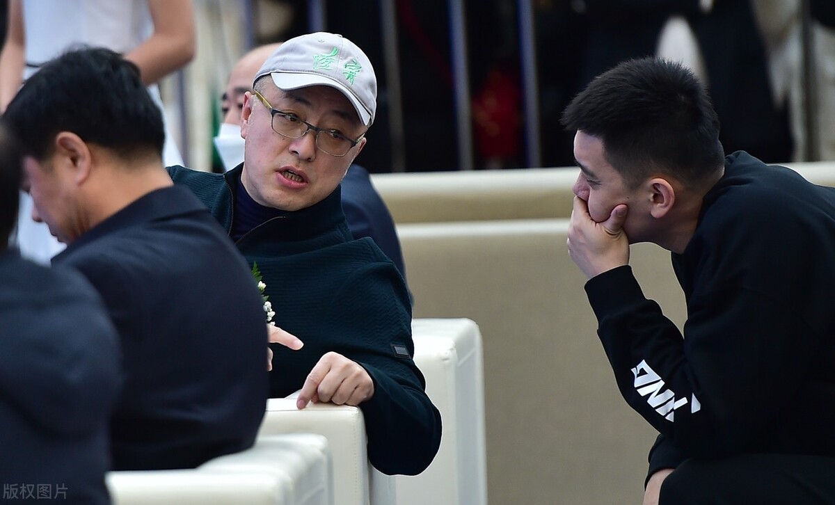 辽篮胜广东男篮杨鸣发布会,辽篮发布会杨鸣赵继伟