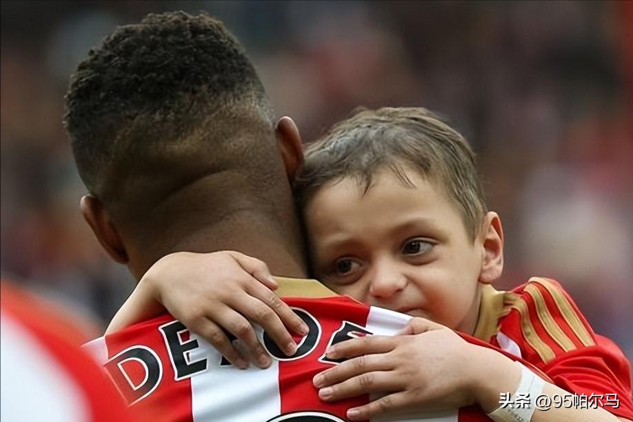 无缘豪门的天生射手,18岁一战成名,40岁退役,爱与忠诚的典范