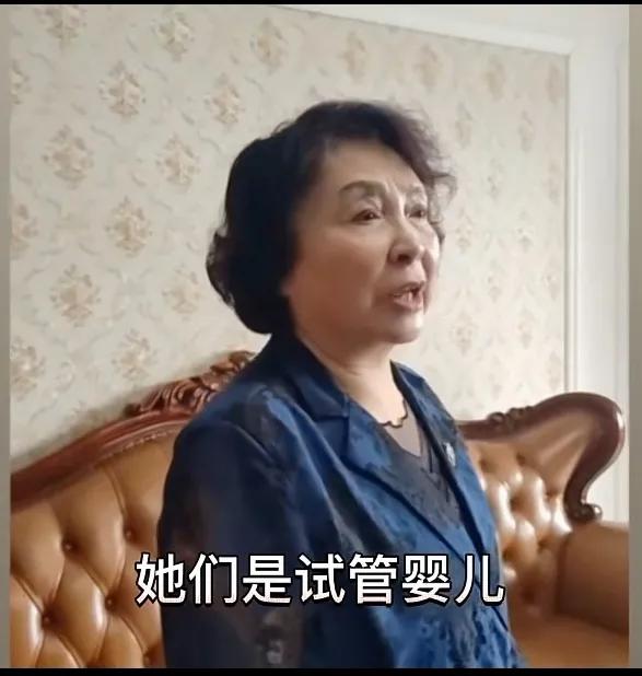 生双胞胎女儿被人嫌弃生不出儿子,生两个女儿被人嘲笑怎么办