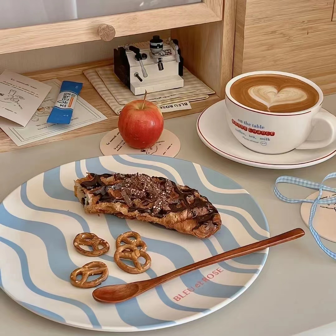 妈妈生日文案短句干净小众,很逼格的文案短句