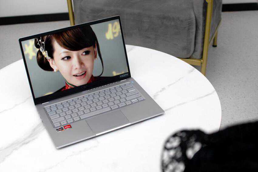 新锐宏碁传奇Go笔记本体验：轻装出行，实力办公