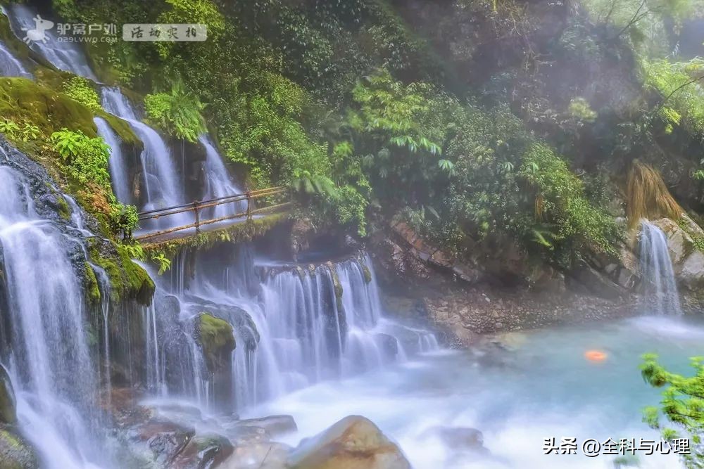 四川大凉山温泉瀑布视频,四川大凉山螺髻山温泉瀑布
