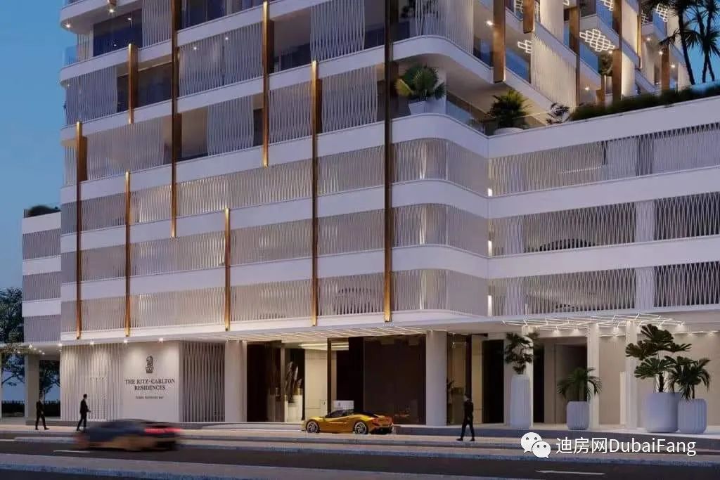 迪拜丽思卡尔顿行政公寓,迪拜云端酒店和丽思卡尔顿