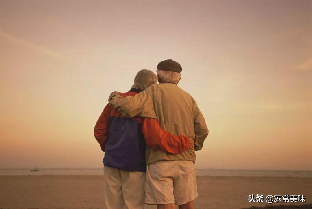 新时代的我应该如何孝敬母亲300字,当代如何孝敬老人