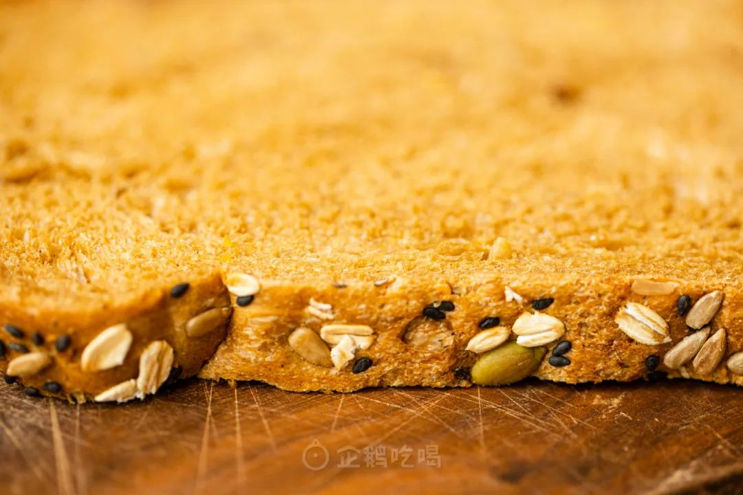 吃掉100+只面包，终于掏出这篇连锁面包店购买指南