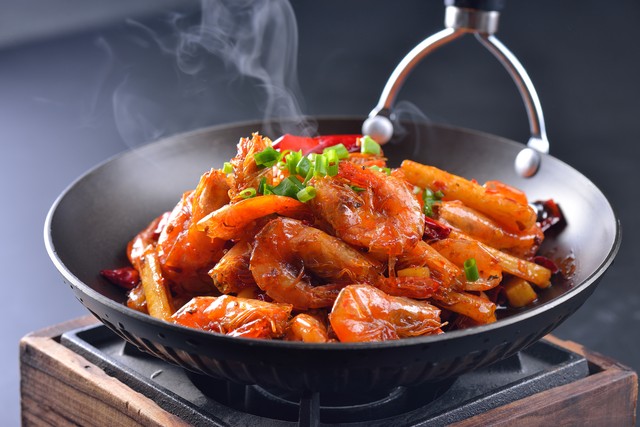 大虾简单又好吃的做法鲜香入味,这样做的大虾又香又辣超级好吃