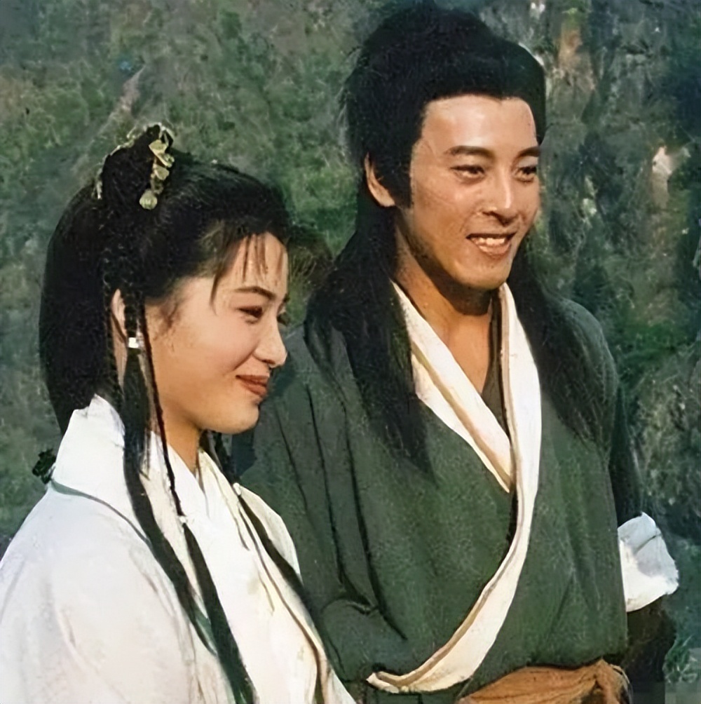 过气老戏骨窘况:农村走穴、直播捞金、情史混乱,晚节还值钱吗?