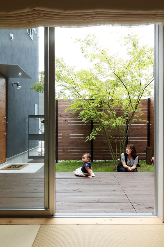 也要学国外打造露天休闲区，白天赏景晚上烧烤party，太惬意