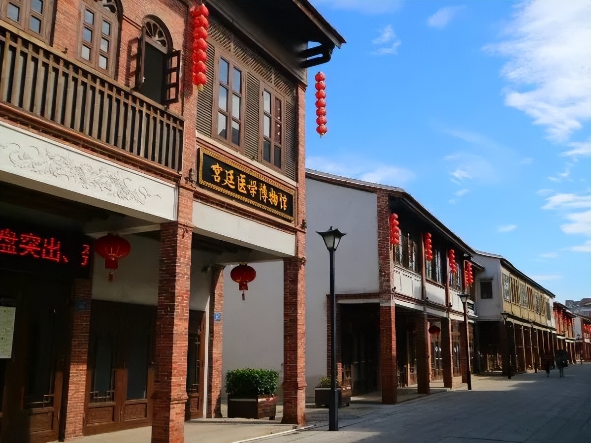 闽山闽水物华新在师生中引热议,闽南旅游推荐漳州旅游攻略