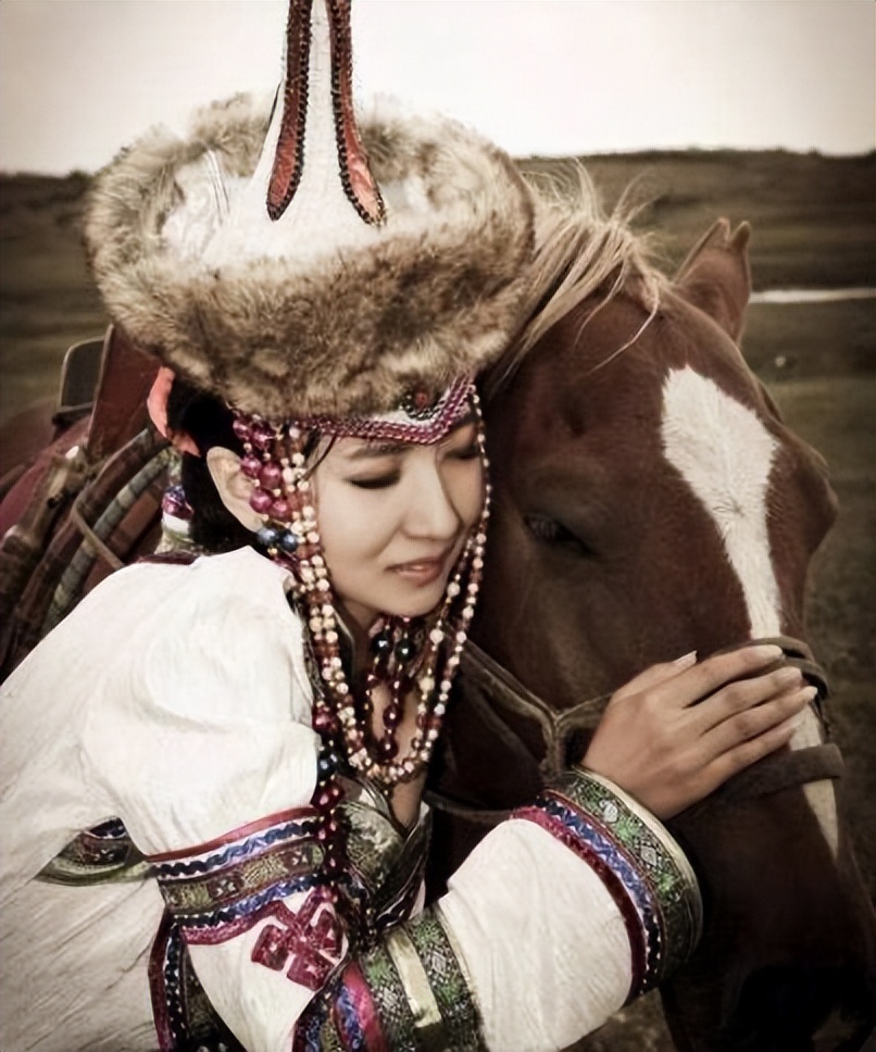 蒙古女人和其他女人一样吗,蒙古女人和中国女人有什么区别