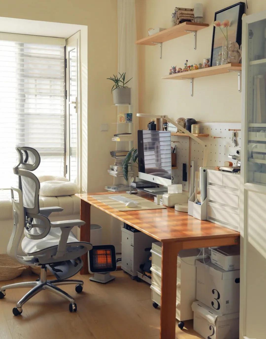 女子晒自家装修让人哭笑不得,女子晒出装修了一半的房子