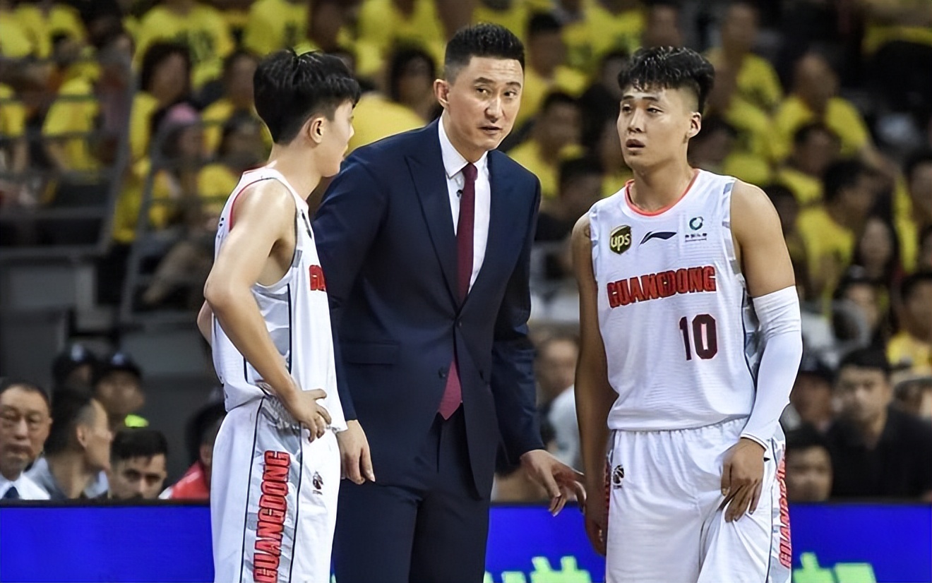 中国男篮18人名单,男篮国家队18人名单