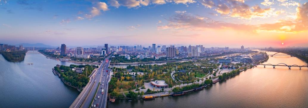 近乡情怯，归来仍是少年！