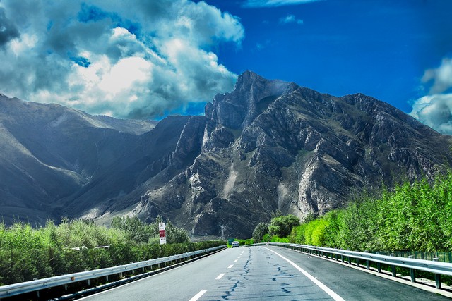 硕士研究生毕业年薪18万,研究生毕业月薪没有老爸工资高