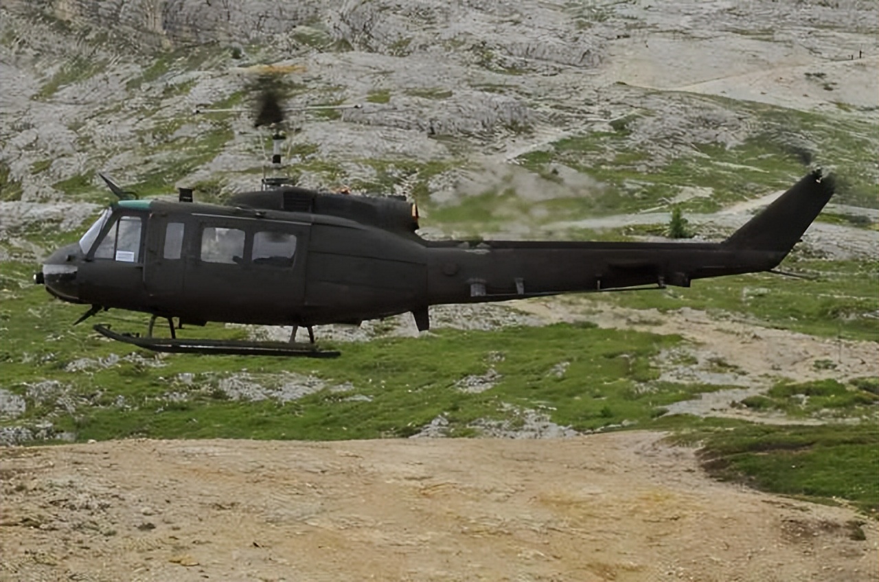 小国研发的战斗机,小国装备