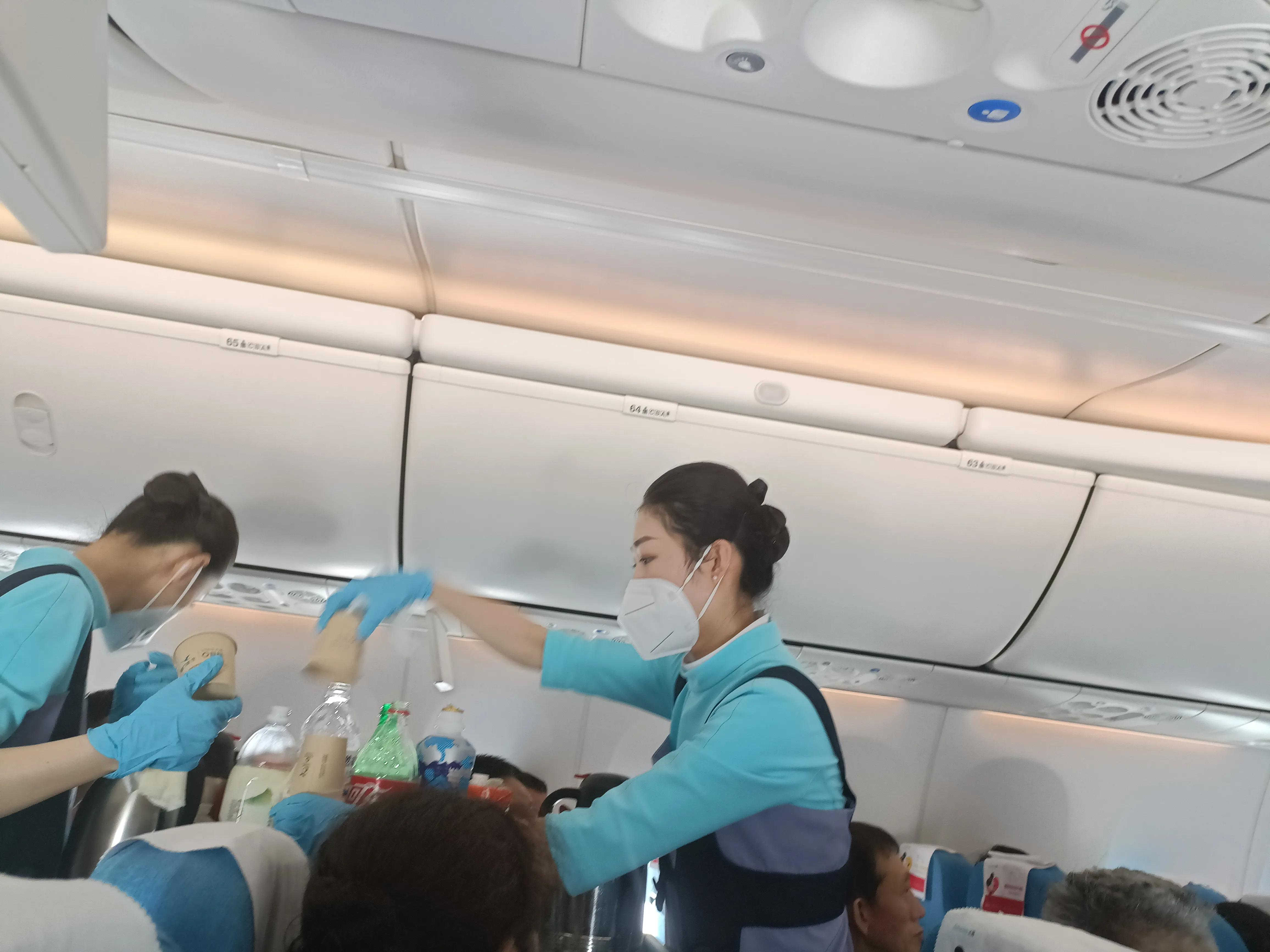 低调奢华有内涵的头等舱,介绍一下厦门航空