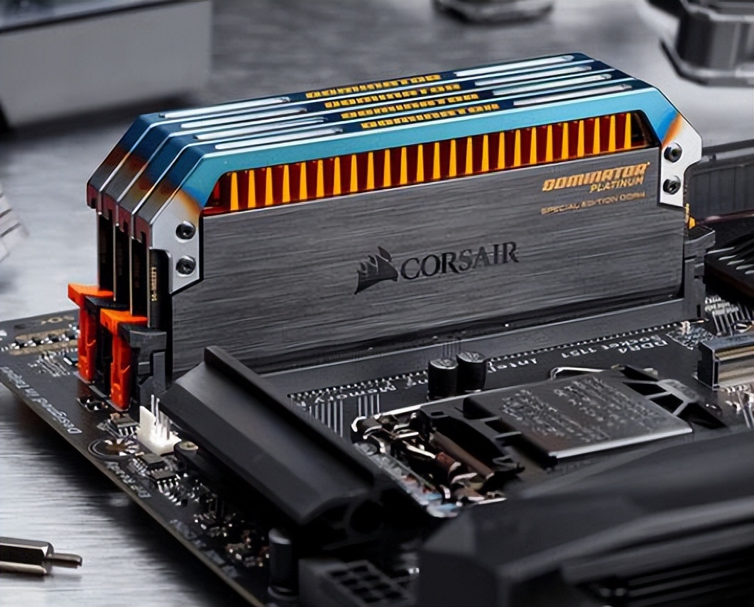 拯救者y7000p2023款内存条扩展,怎么挑选适合电脑的内存条