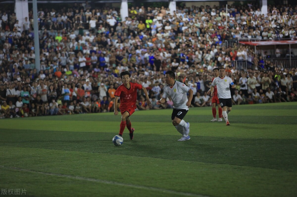 贵州村超掀起夏日足球热,贵州村超足球的魅力有多大