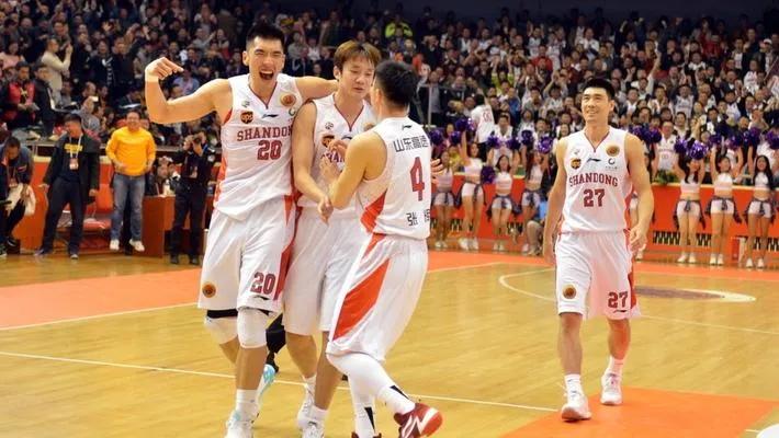 山东主教练巩晓彬,山东男篮为啥不请巩晓彬当主教练